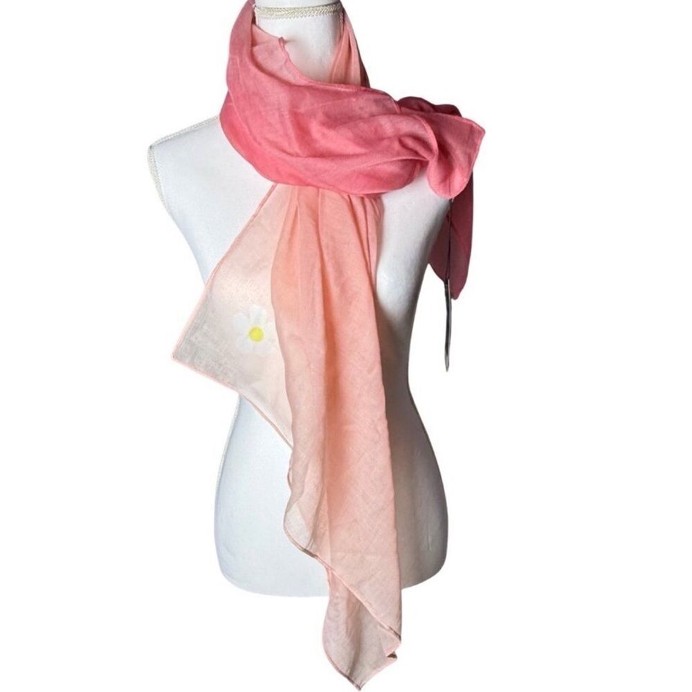Marc Jacobs Daisy Sheer Ombre Pink Scarf NWTs